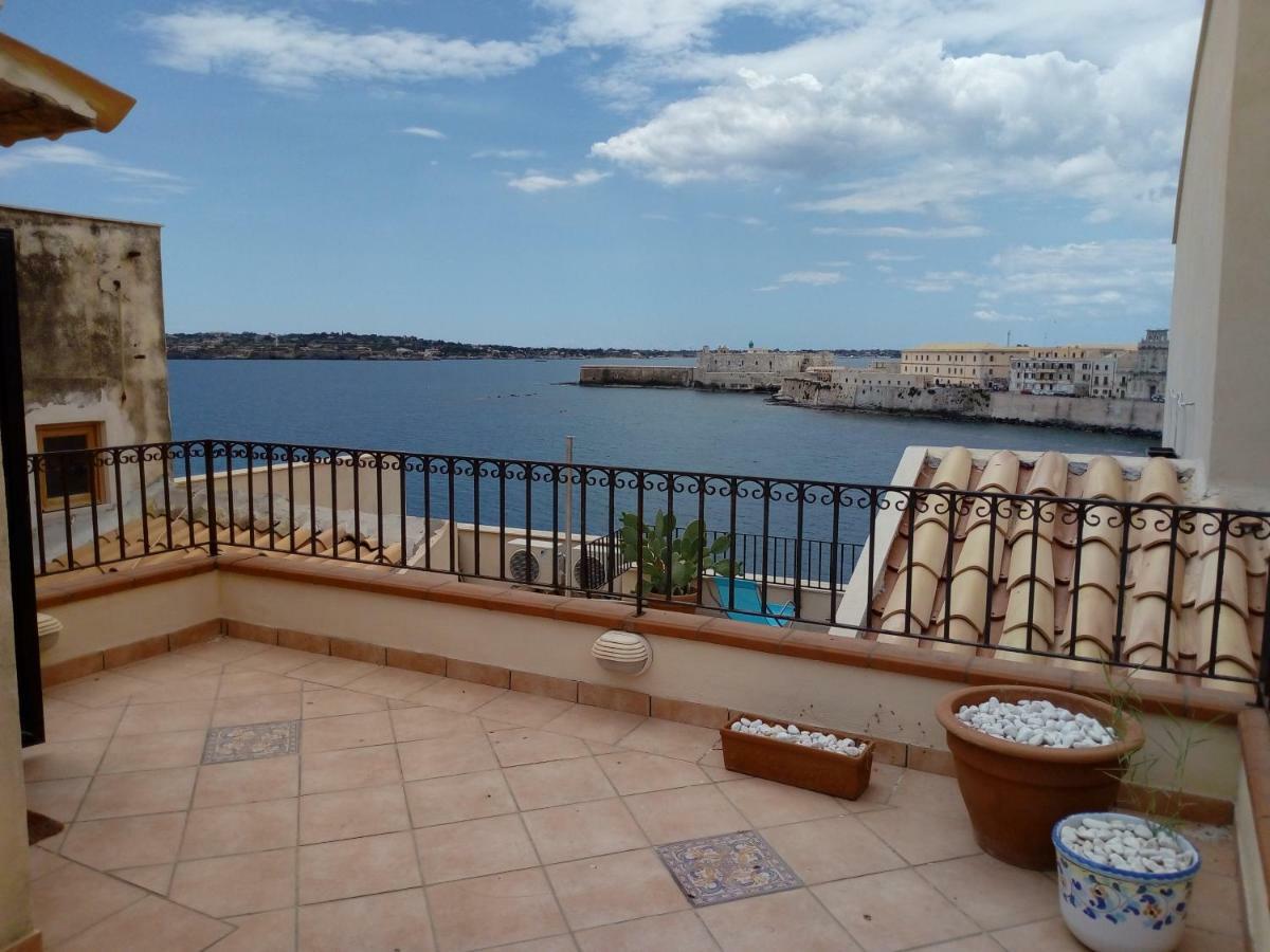 Home Isola Di Luce Сиракуза Екстериор снимка
